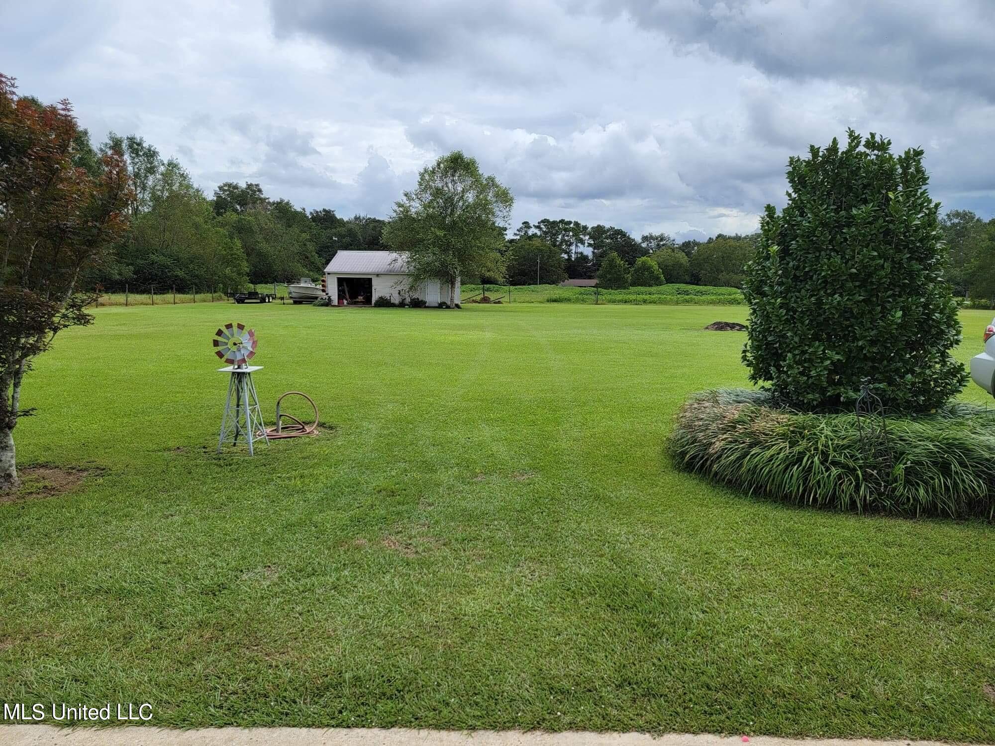 252 Lumpkin Road Carriere, MS 39426 - Photo 27 of 31 75B53A0B-C22A-4E3F-B3F4-CFDC5404DF13