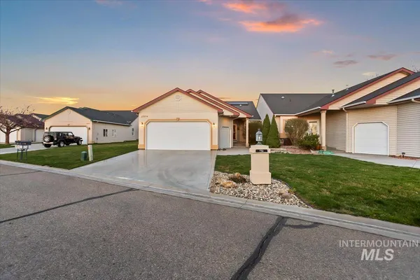 $459,900 | 25074 The Driving Lane, Caldwell, ID 83607