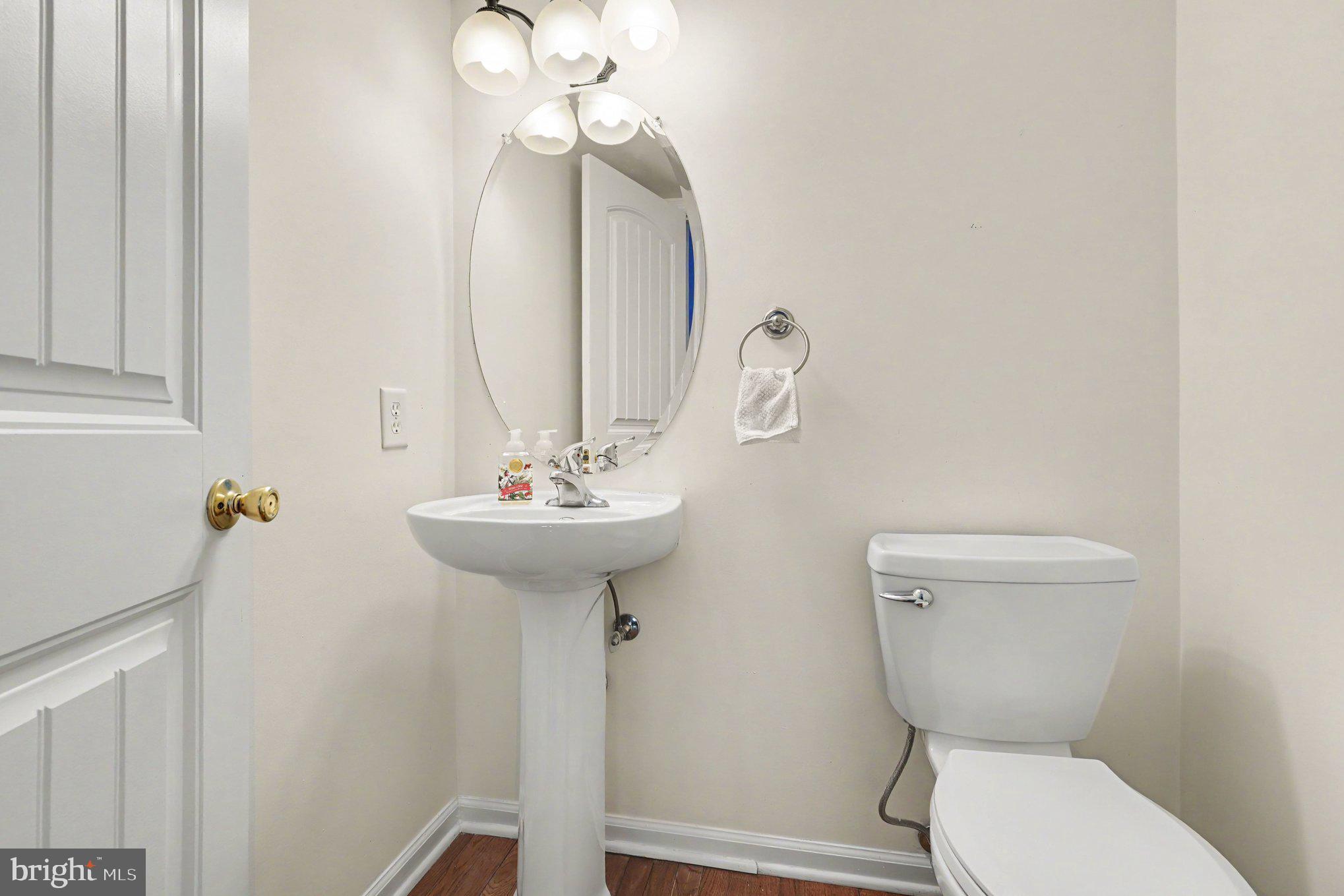 21182 Mt Road Rappahannock Academy, VA 22538 - Photo 12 of 29 1/2 bath main level