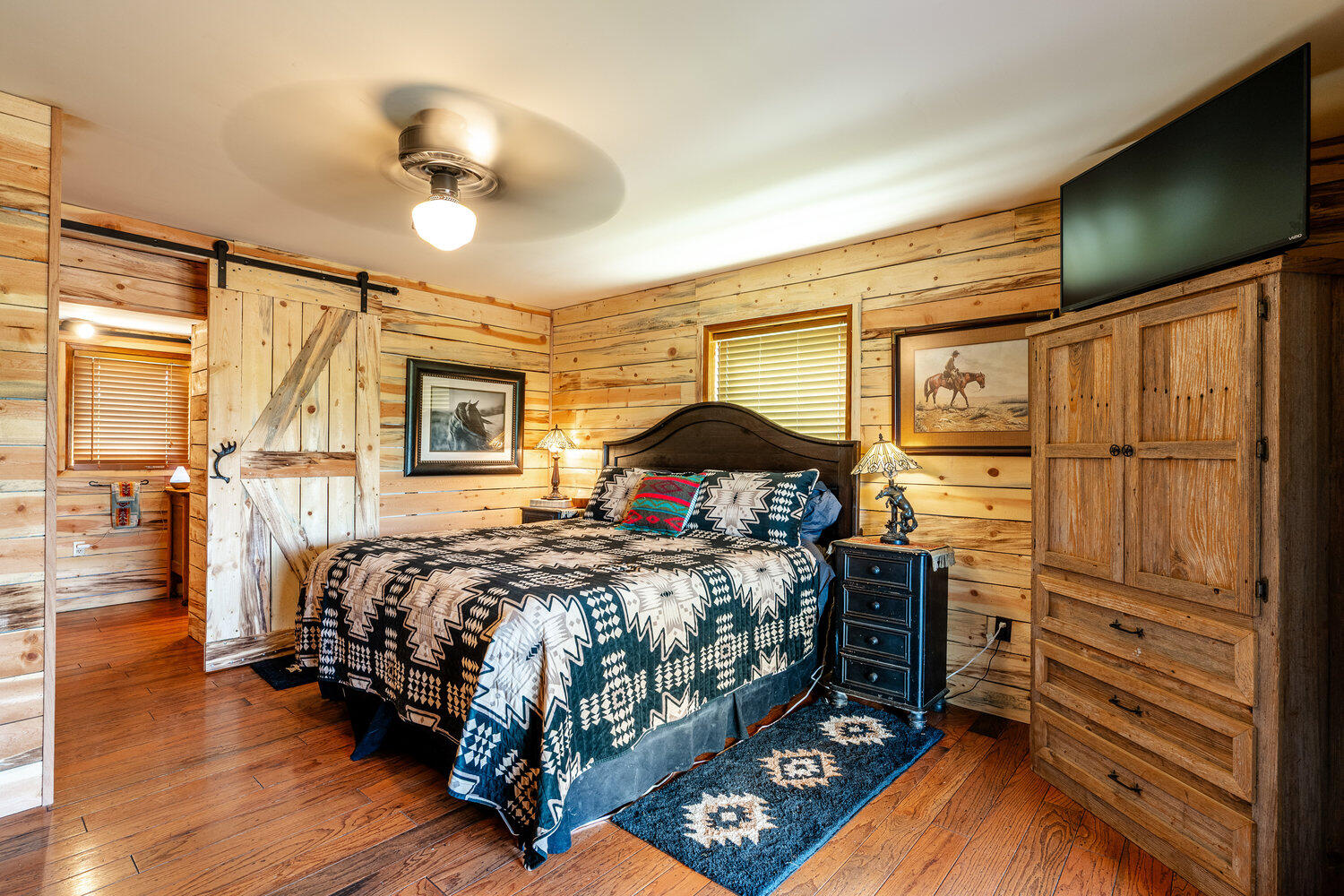 354 Bird Farm Road Sheridan, WY 82801 - Photo 34 of 61 master bedroom
