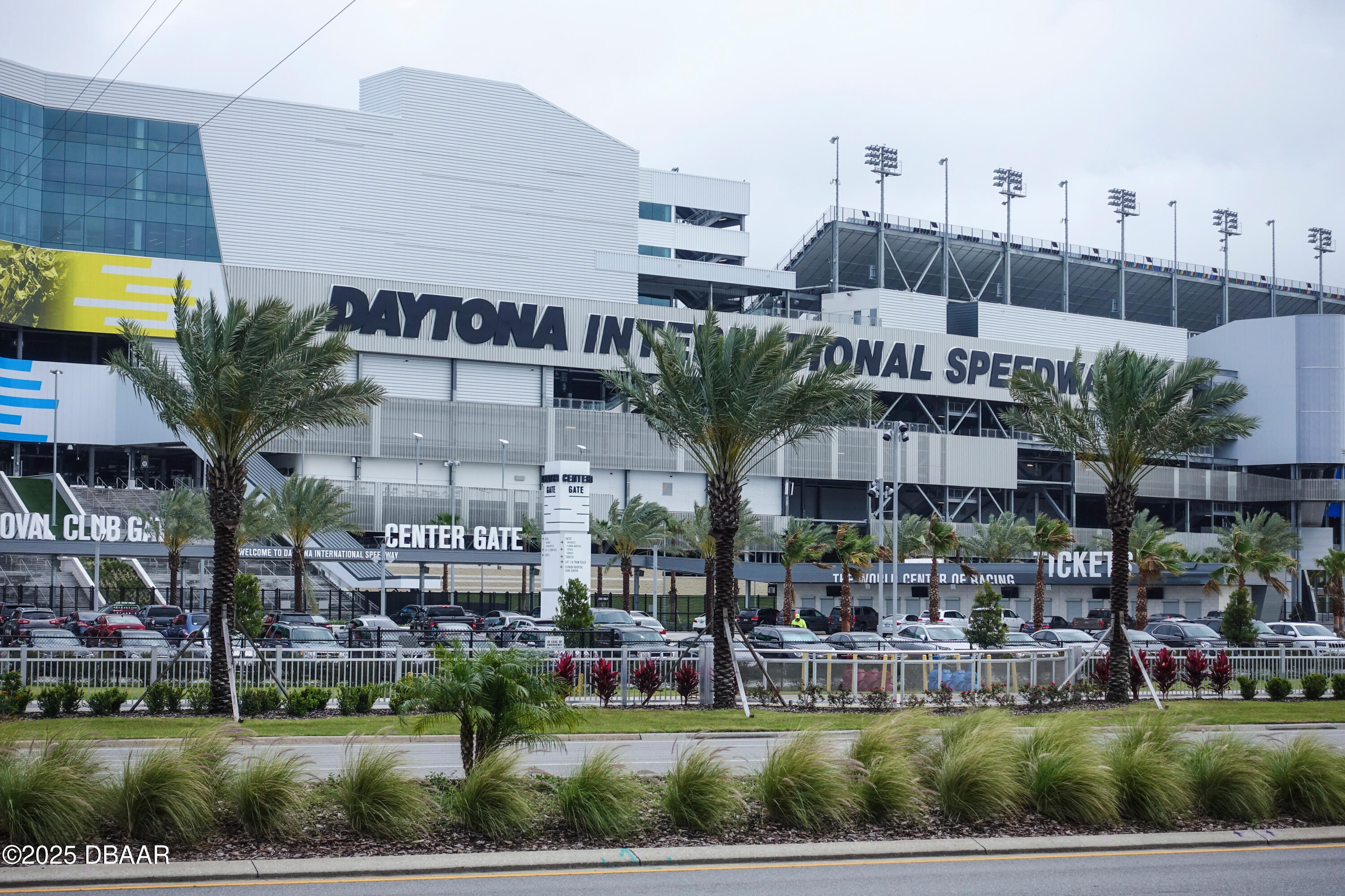 1010 Big Tree Road Daytona Beach, FL 32119 - Photo 41 of 41 a view of a building with a garden and plants