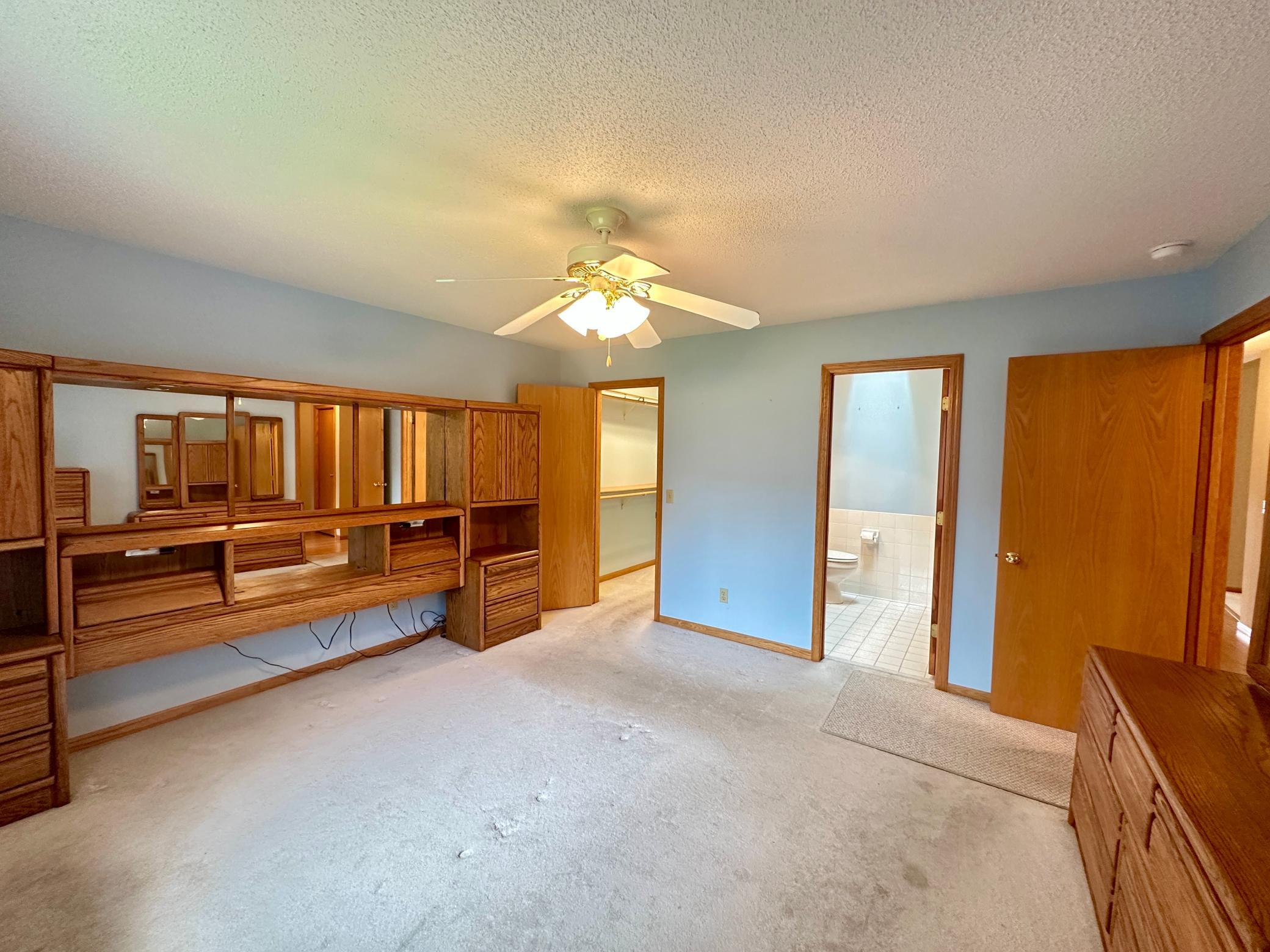 6 Oak Ridge Trail Circle Pines, MN 55014 - Photo 17 of 32