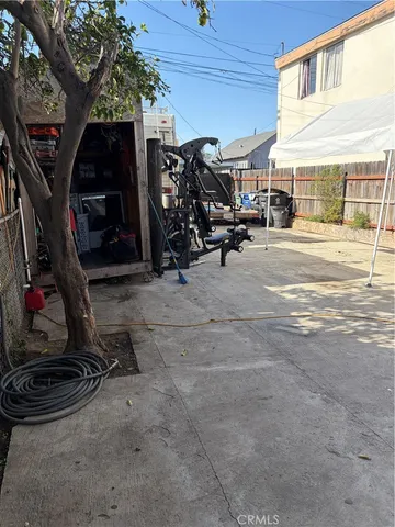 $510,000 | 8637 Holmes Avenue, Los Angeles, CA 90002