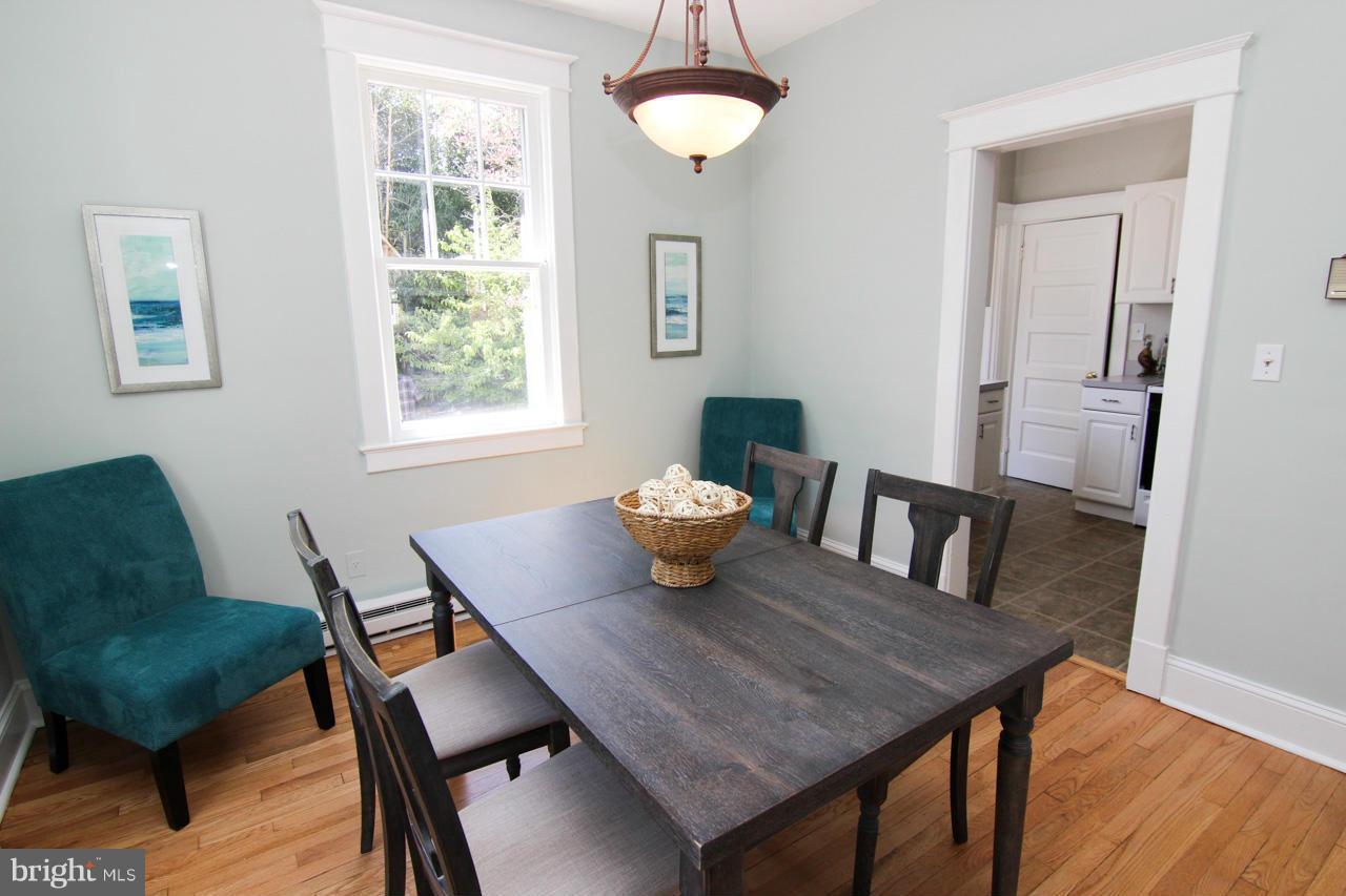 314 Leighton Avenue Silver Spring, MD 20901 - Photo 8 of 28 Dining Room