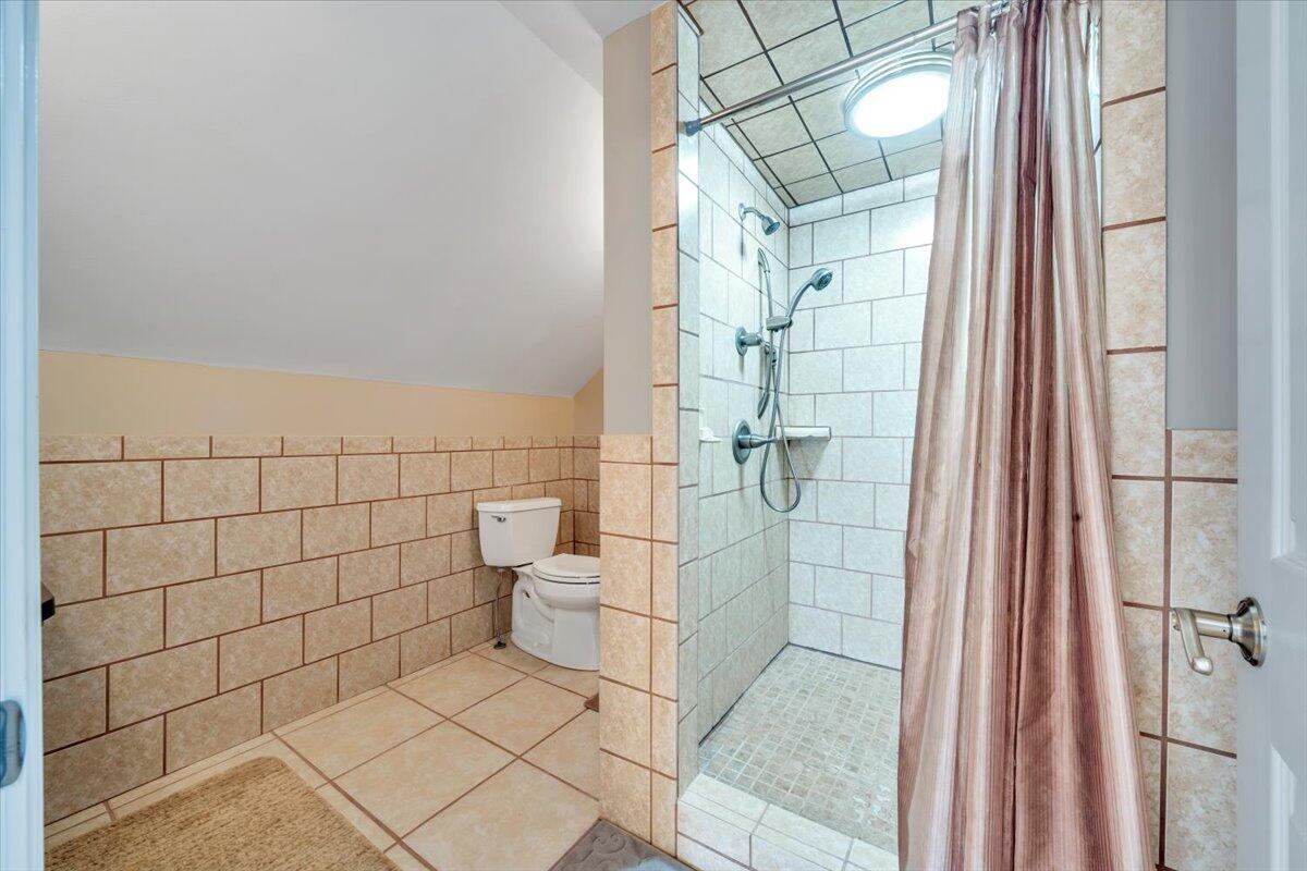 60 Tara Drive Ridgeway, VA 24148 - Photo 37 of 93 a bathroom with a shower