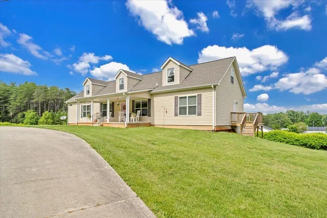 $1,075,000 | 60 Tara Drive, Ridgeway, VA 24148