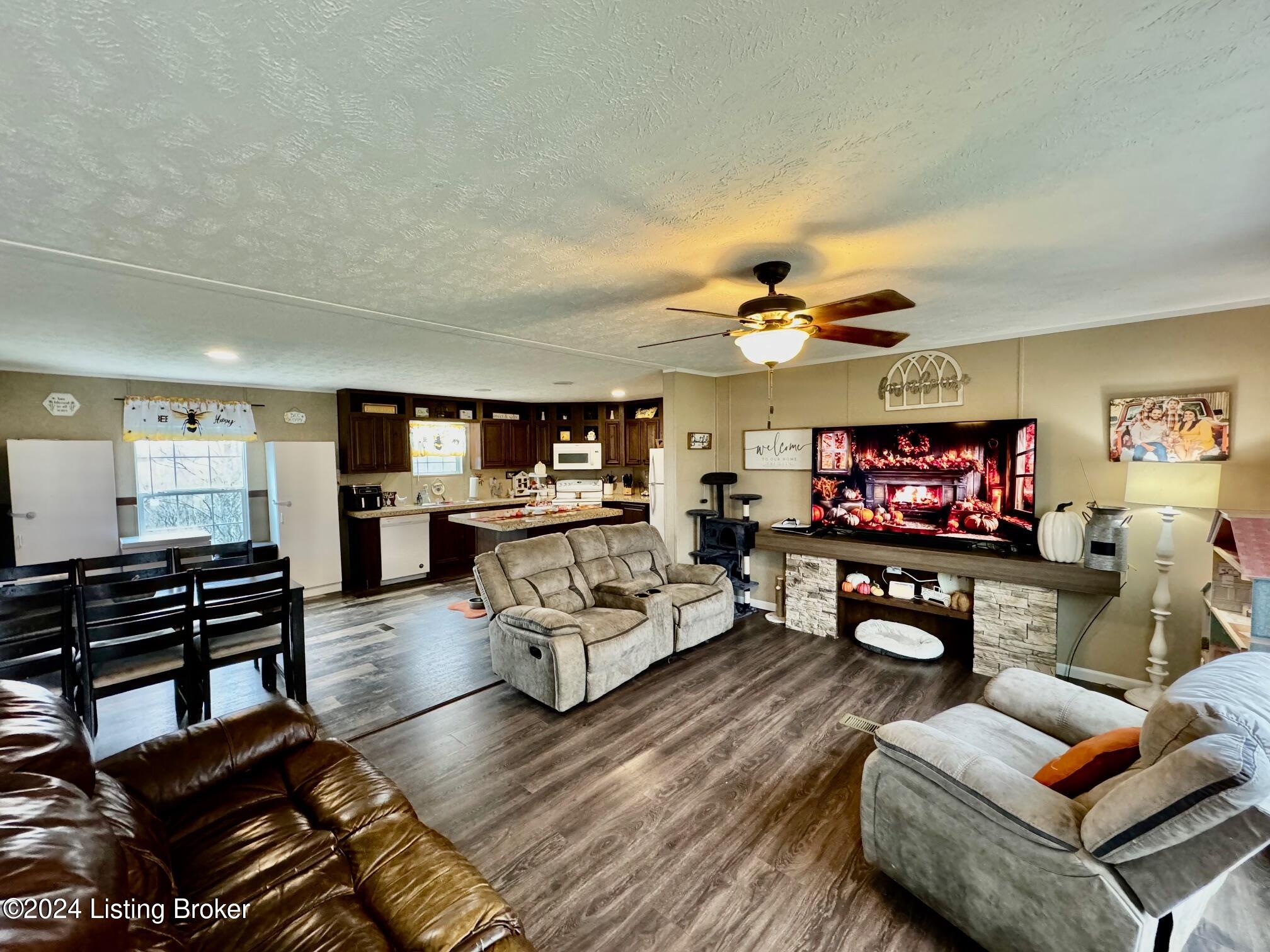 4068 Polin Road Willisburg, KY 40078 - Photo 4 of 24 002_KitchenLiving