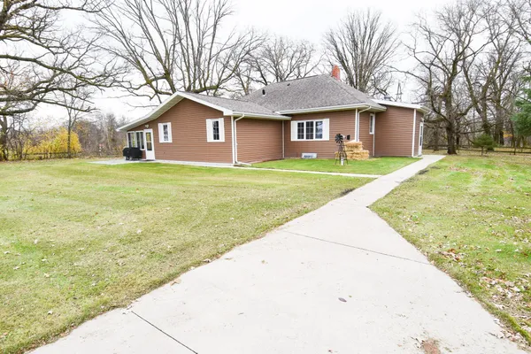 $299,000 | 34311 150th Avenue Northwest, Newfolden, MN 56738