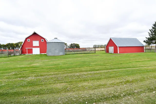 $310,000 | 34311 150th Avenue Northwest, Newfolden, MN 56738
