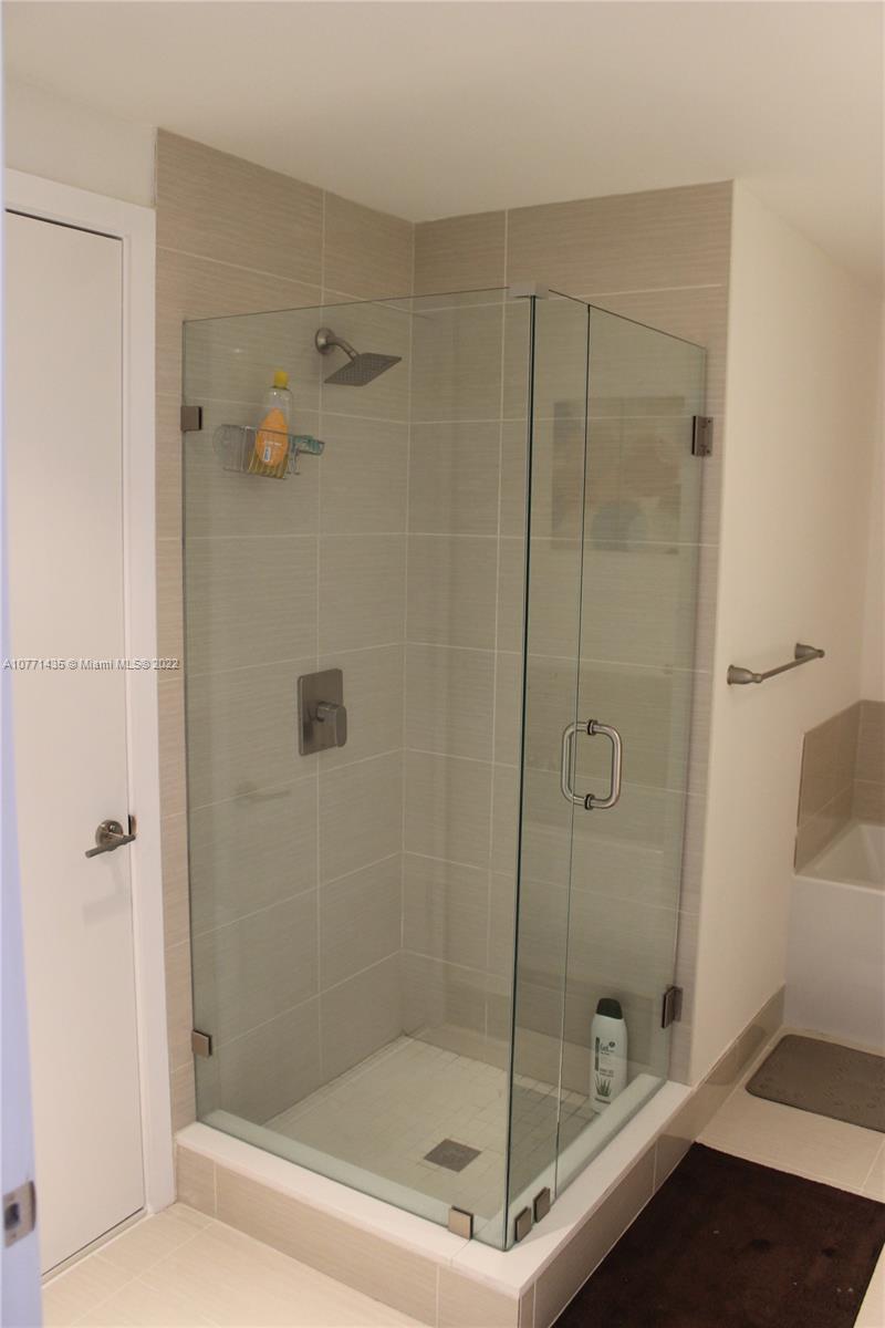 201 Southwest 17th Road, Unit 311 Miami, FL 33129 - Photo 13 of 16