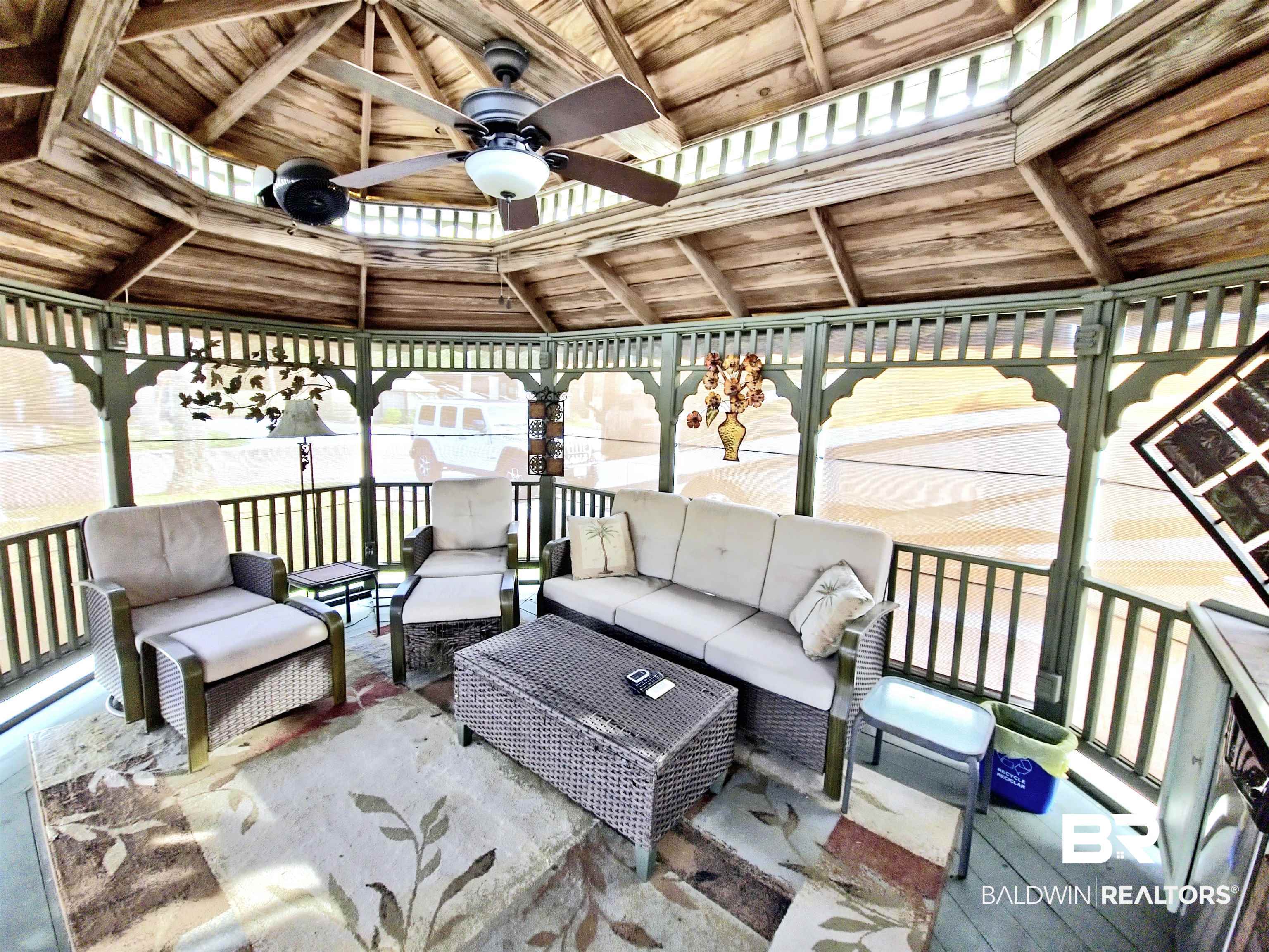 4650 Griffith Marina Road, Unit 12 Orange Beach, AL 36561 - Photo 8 of 34 lounge area