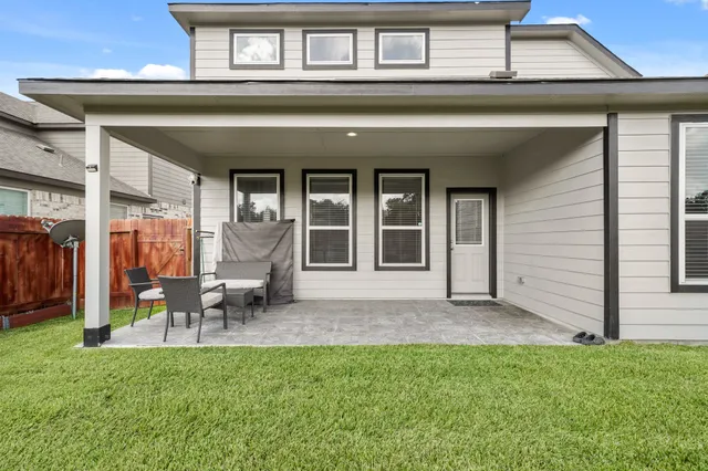 $2,750 | 18419 Windy Knl Way, Houston, TX 77084