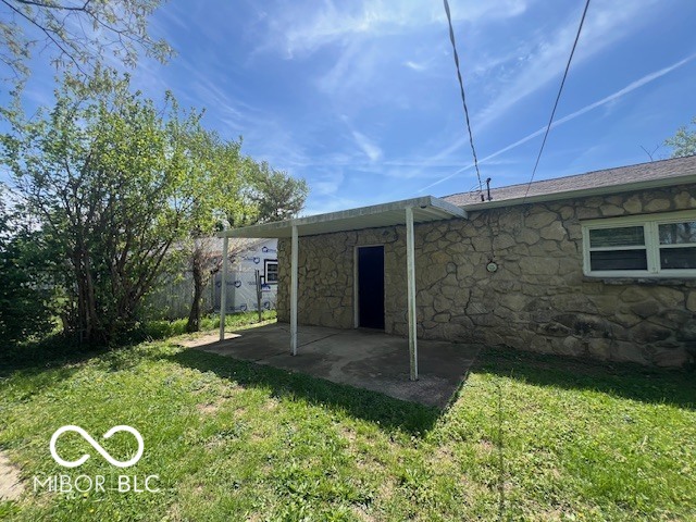 8724 Montery Road Indianapolis, IN 46226 - Photo 13 of 16