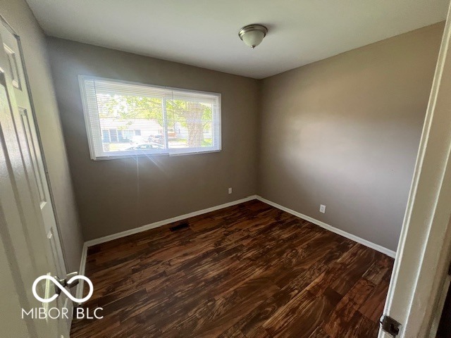 8724 Montery Road Indianapolis, IN 46226 - Photo 9 of 16