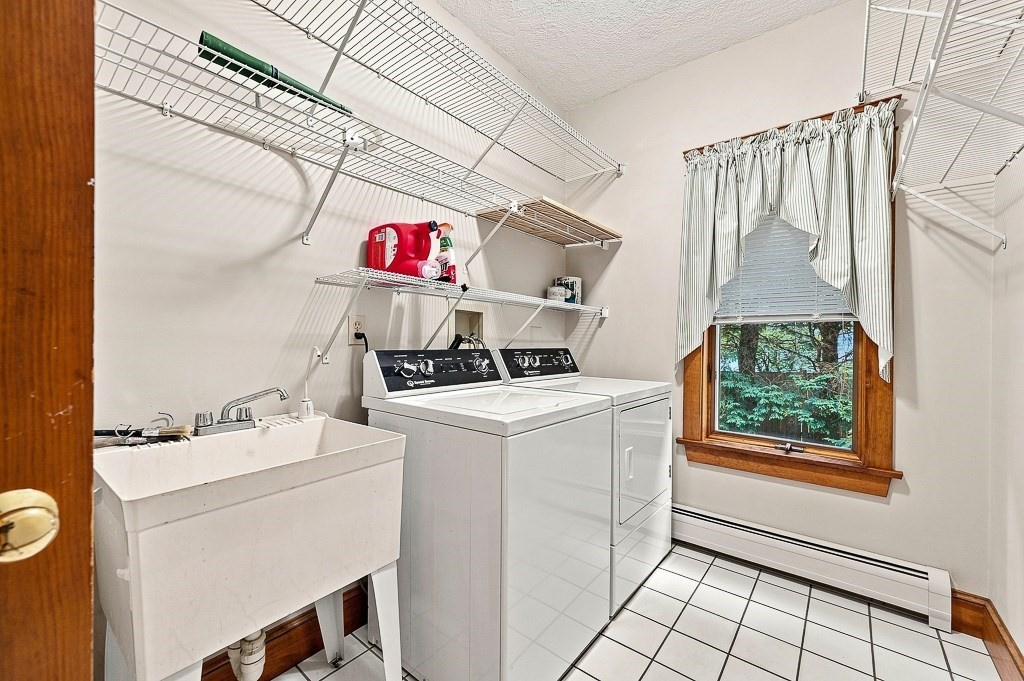 176 Putnam Road Holden, MA 01520 - Photo 29 of 42 Gallery Image 29