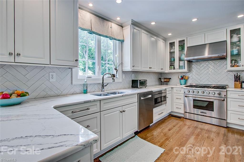 606 Lexington Road Asheboro, NC 27205 - Photo 7 of 46 Gallery Image 7