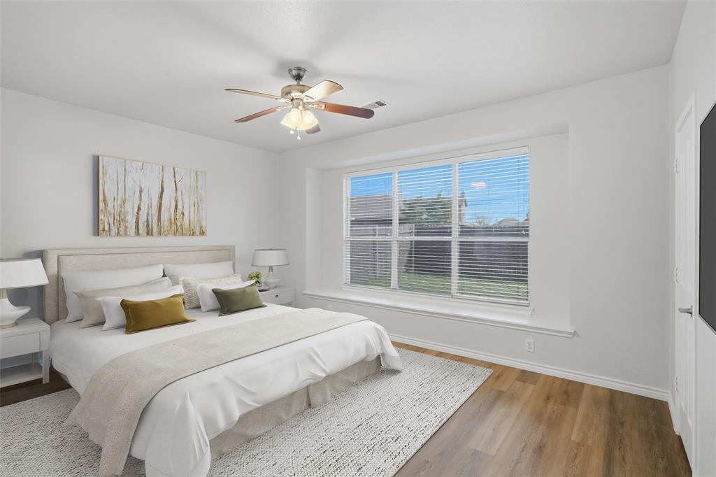 10986 Hawks Landing Road Fort Worth, TX 76052 - Photo 4 of 39