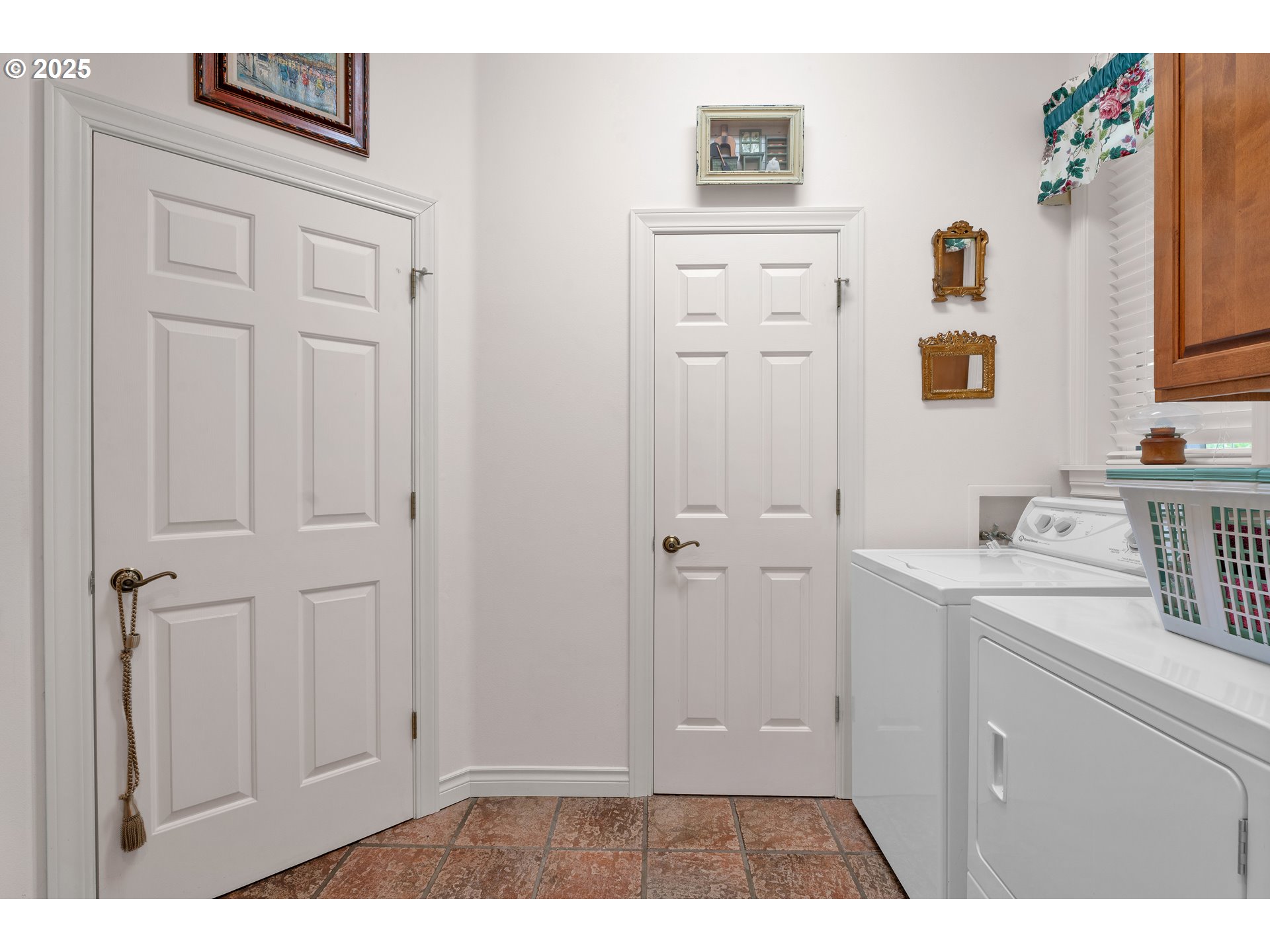 83485 Clear Lake Road Florence, OR 97439 - Photo 38 of 47