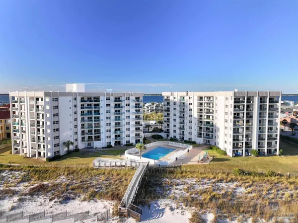 $599,500 | 1600 Via De Luna Drive, Unit 501B, Pensacola Beach, FL 32561
