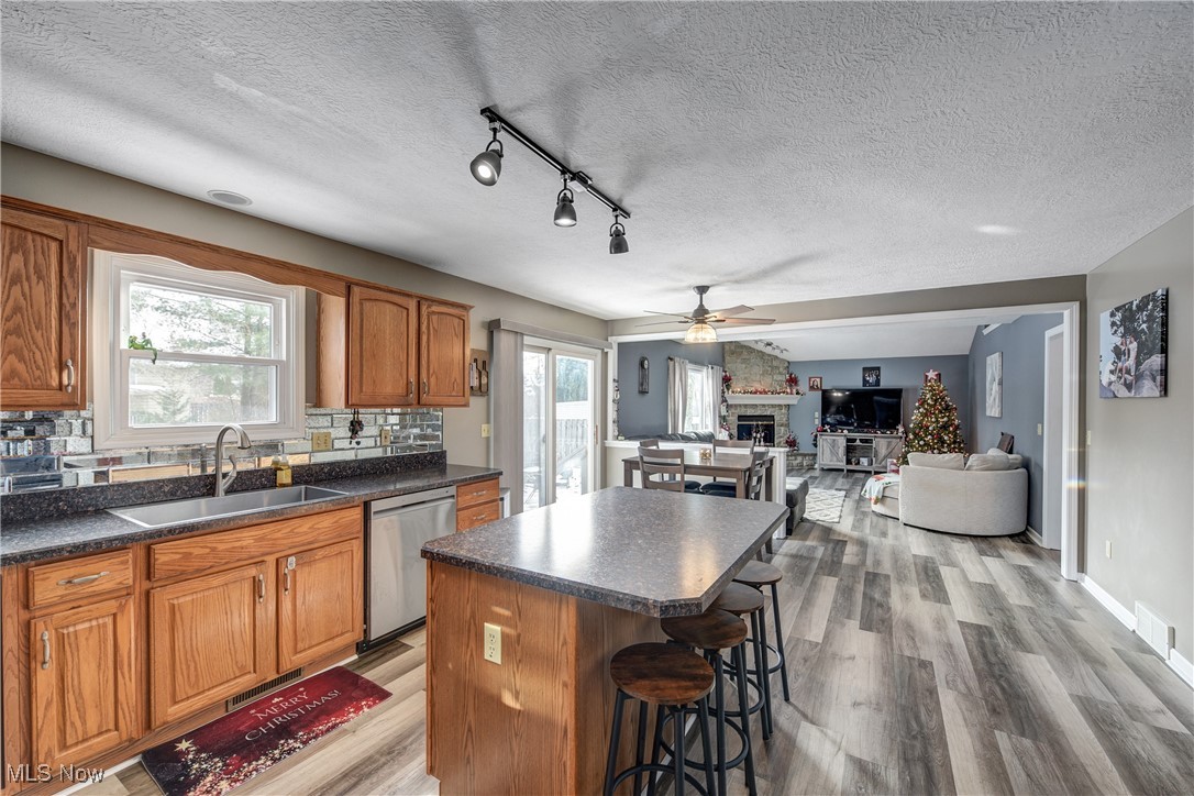 16367 Prospect Road Strongsville, OH 44149 - Photo 8 of 48 Gallery Image 8