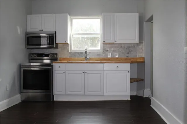 $395,900 | 1317 West Main Street, Leesburg, FL 34748