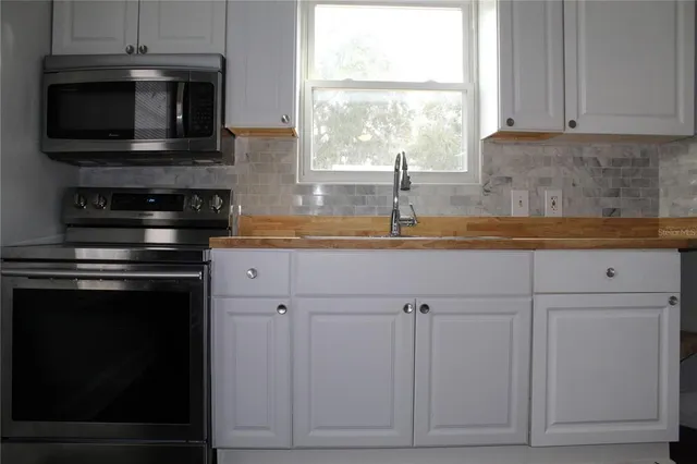 $395,900 | 1317 West Main Street, Leesburg, FL 34748