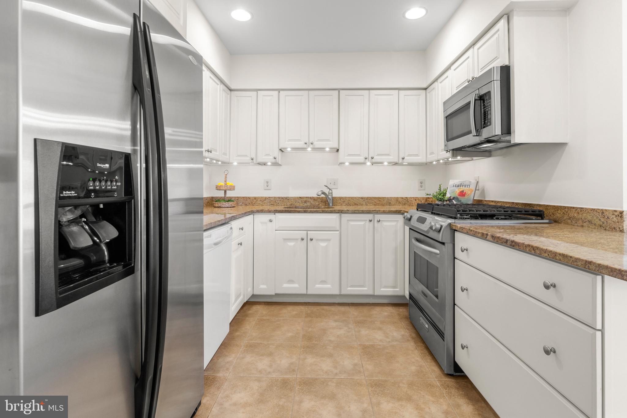 10069 Windstream Drive, Unit 4 Columbia, MD 21044 - Photo 3 of 76