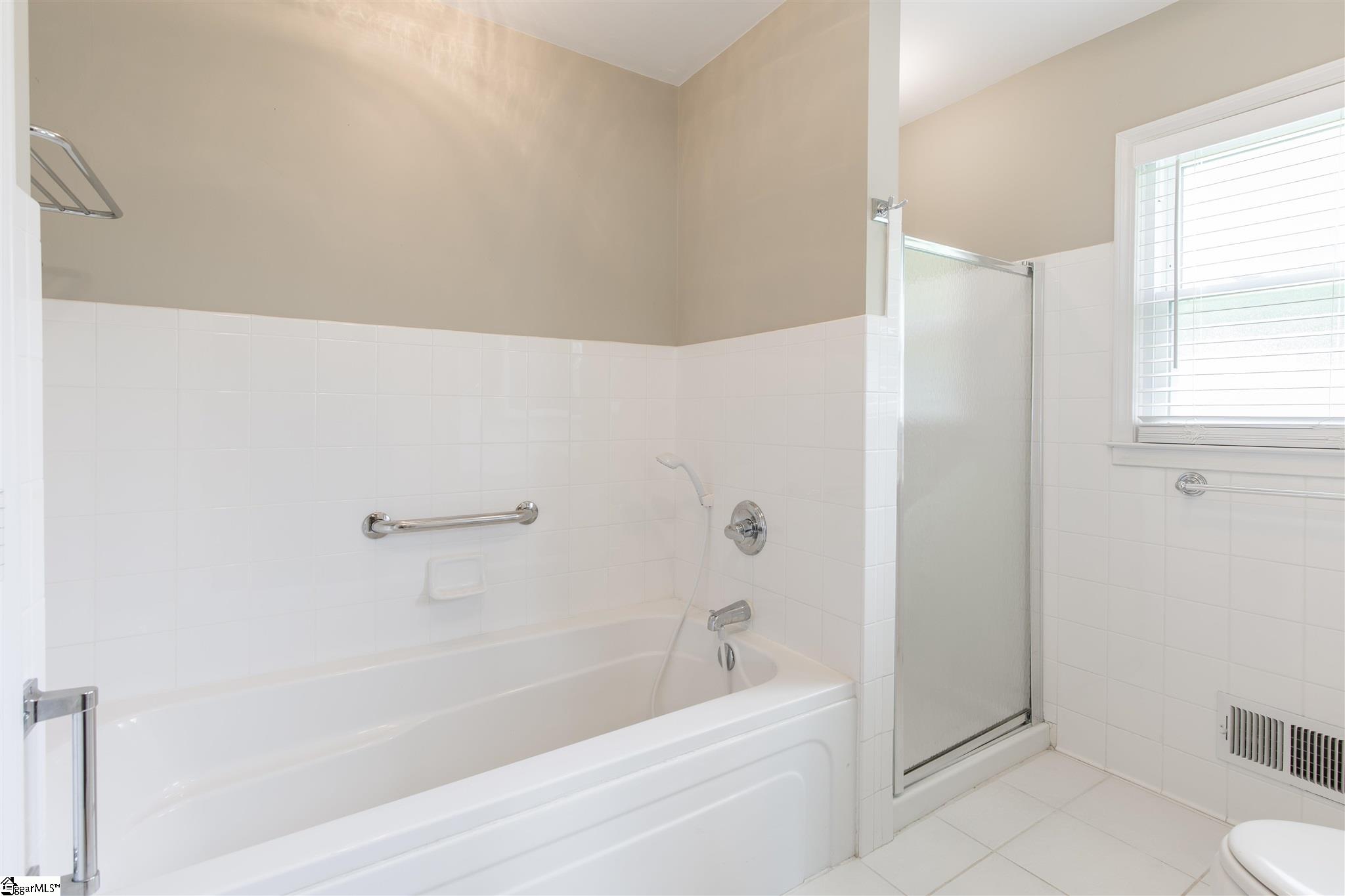 806 Hudson Road Greenville, SC 29615 - Photo 18 of 25 Gallery Image 18