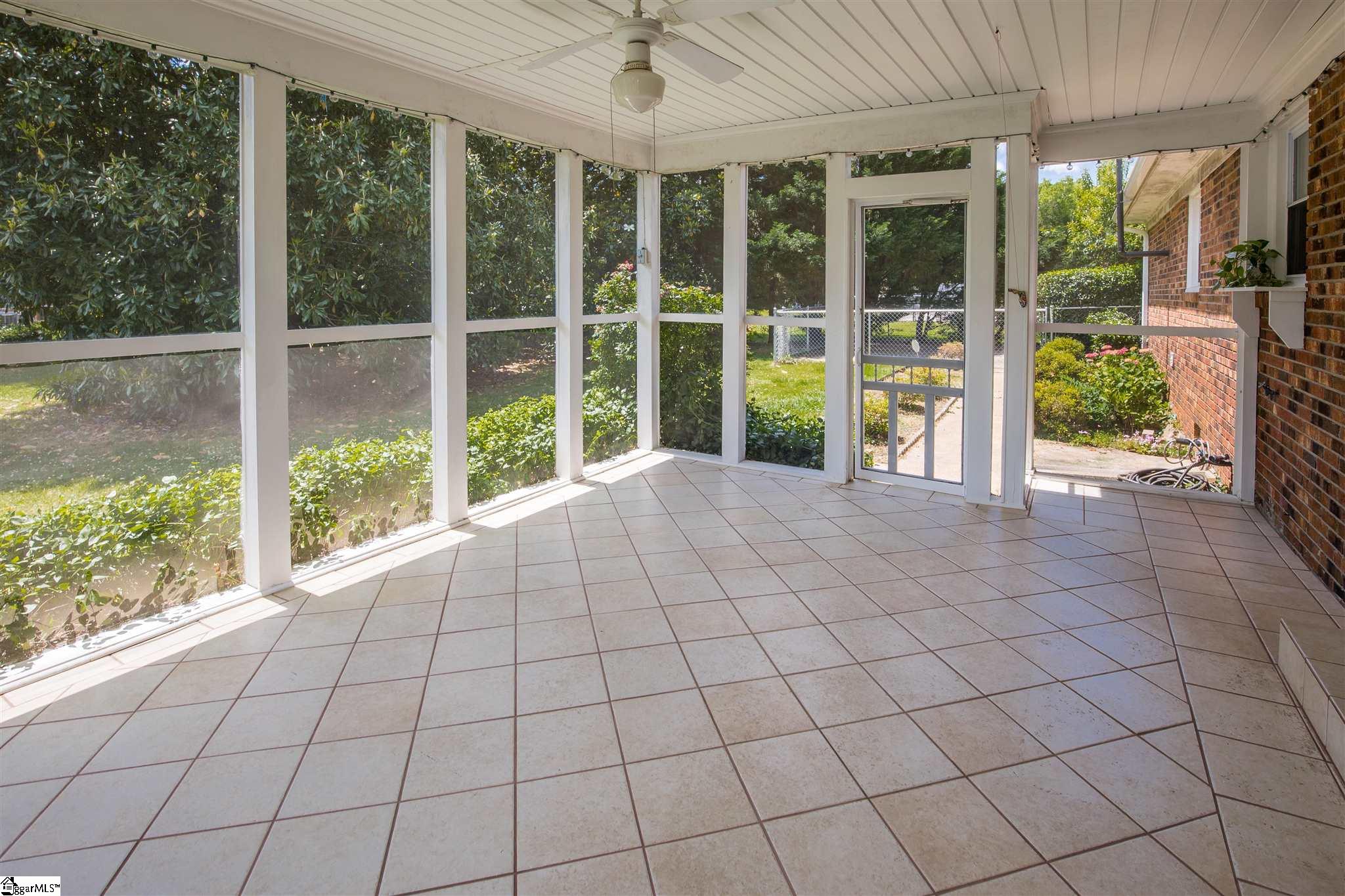 806 Hudson Road Greenville, SC 29615 - Photo 23 of 25 Gallery Image 23