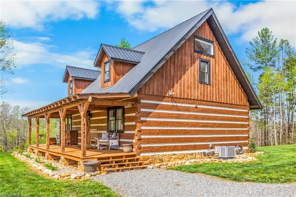 $425,000 | 4245 Hillbilly Hollar Drive, East Bend, NC 27018