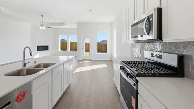 $388,990 | 2129 Mantua Farm Boulevard, Anna, TX 75409