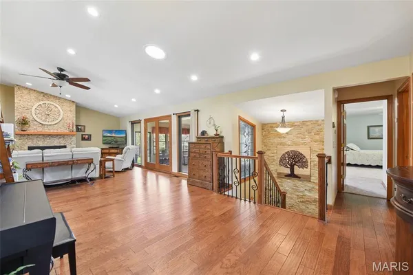 $460,000 | 21 West Village Drive, St. Charles, MO 63303