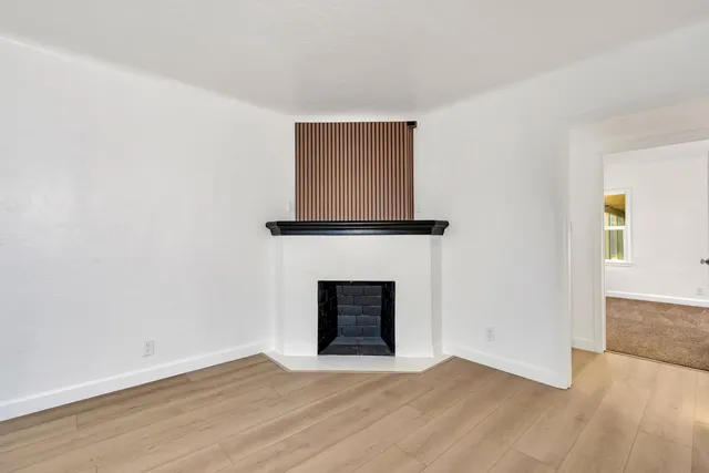 $349,900 | 1491 North Farris Avenue, Fresno, CA 93728