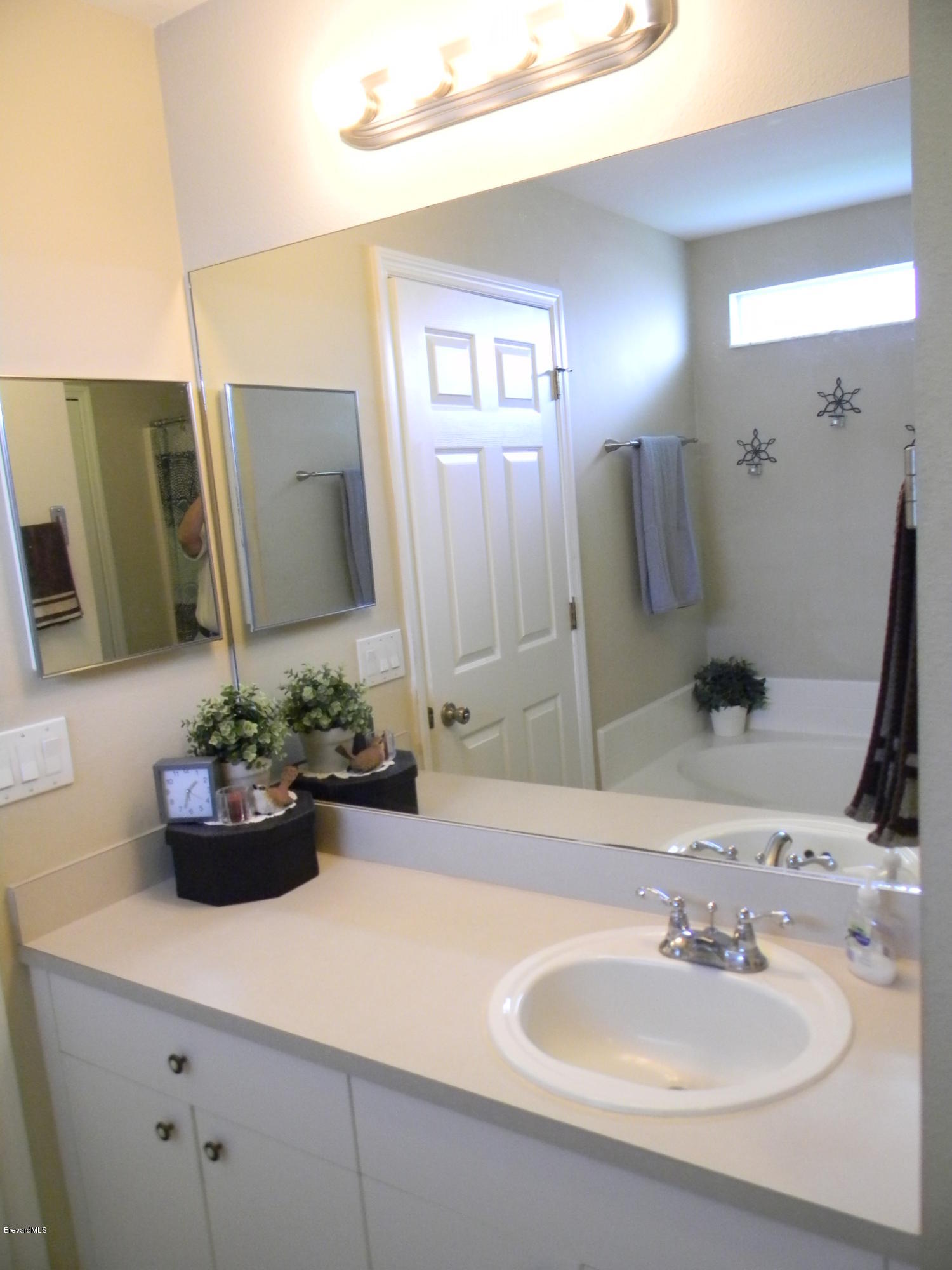 7675 Fringe Place Cocoa, FL 32927 - Photo 12 of 17 Master Bath