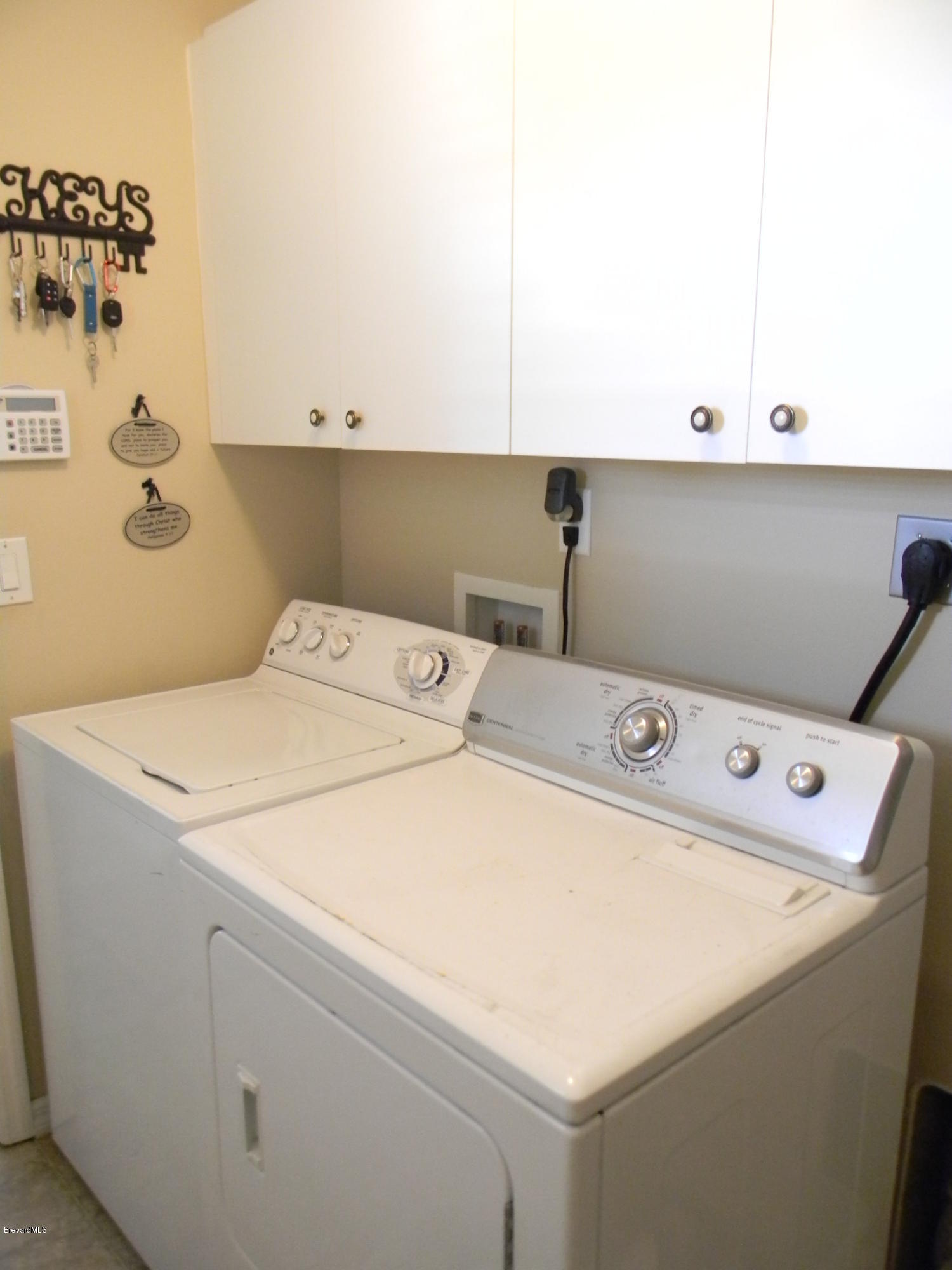 7675 Fringe Place Cocoa, FL 32927 - Photo 17 of 17 Laundry Room w/cabinets