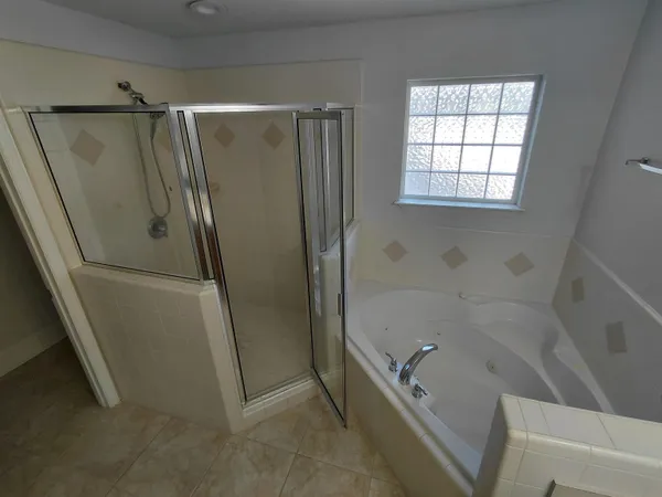$2,150 | 2633 Fenwood Court, Tallahassee, FL 32303