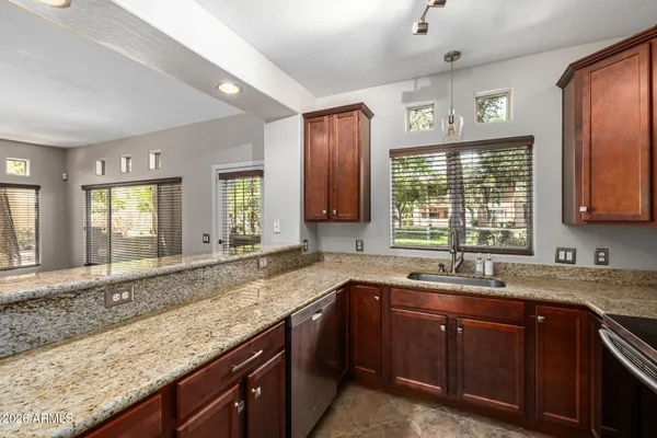 $329,900 | 1351 North Pleasant Drive, Unit 1089, Chandler, AZ 85225