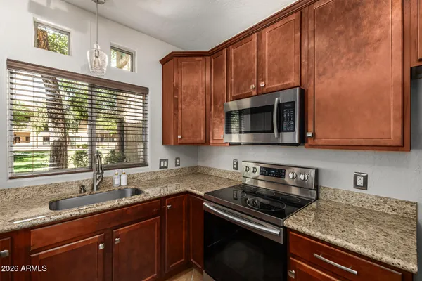 $329,900 | 1351 North Pleasant Drive, Unit 1089, Chandler, AZ 85225