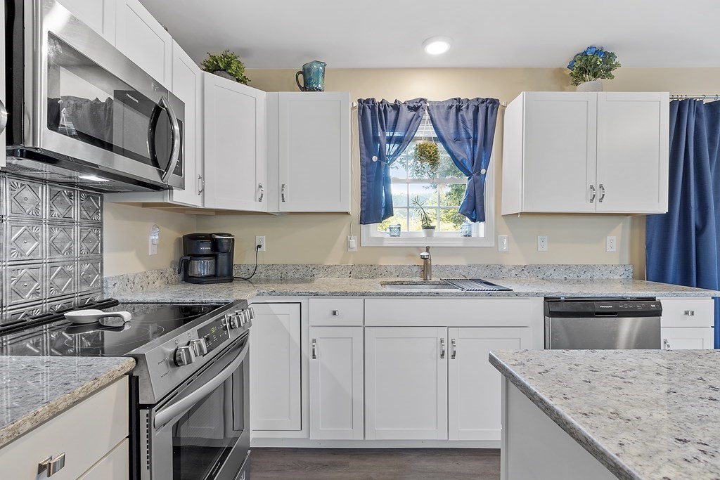 40 Maple Street Athol, MA 01331 - Photo 8 of 30 Gallery Image 8