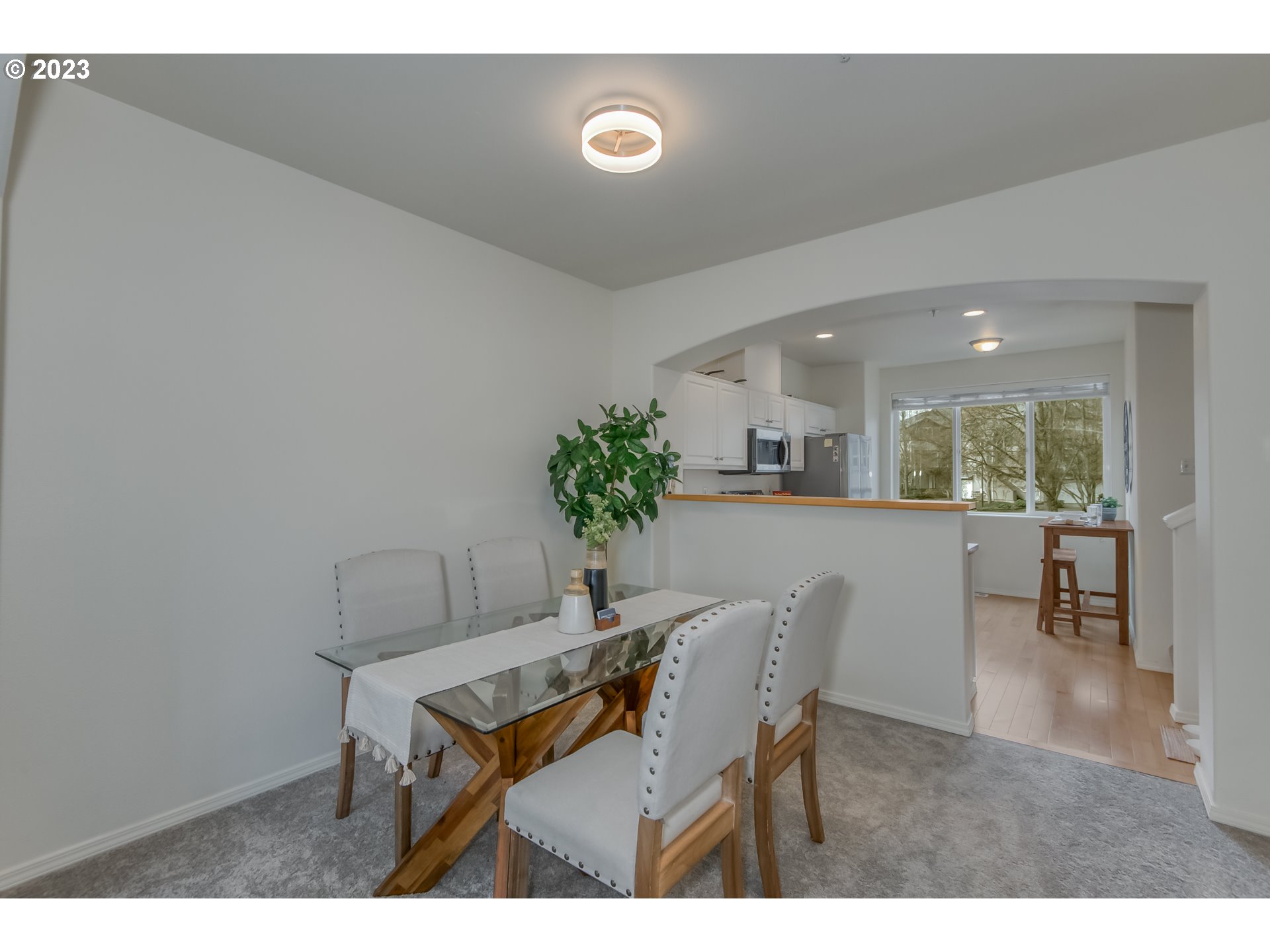 13780 Southwest Scholls Ferry Road, Unit 103 Beaverton, OR 97007 - Photo 7 of 22 Dining Area