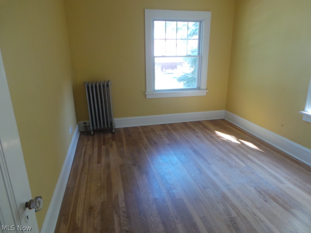 2920 Hampshire Road Cleveland, OH 44118 - Photo 9 of 15