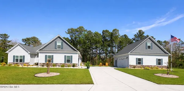 $540,000 | 202 Knightheads Drive, Swansboro, NC 28584