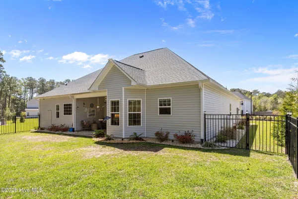 $540,000 | 202 Knightheads Drive, Swansboro, NC 28584