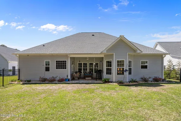 $540,000 | 202 Knightheads Drive, Swansboro, NC 28584