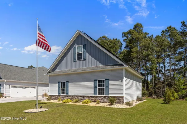 $540,000 | 202 Knightheads Drive, Swansboro, NC 28584