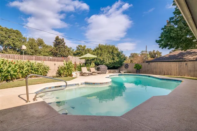 $725,000 | 4 High Mesa Place, Richardson, TX 75080