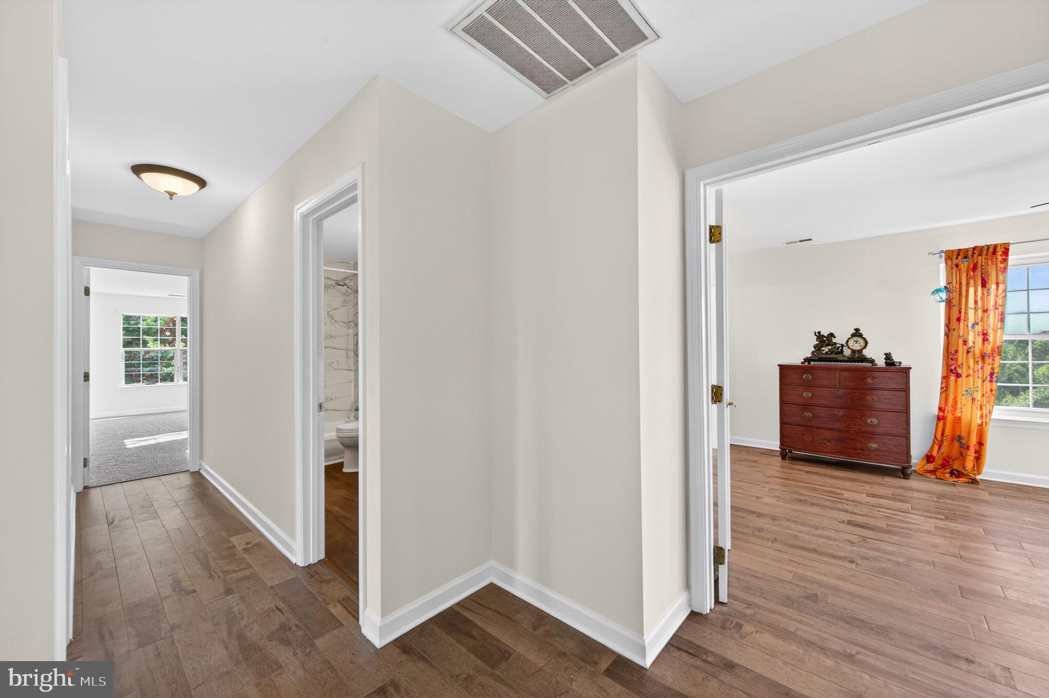 8840 Mapleville Road Mount Airy, MD 21771 - Photo 53 of 106 nice open hallway upstairs