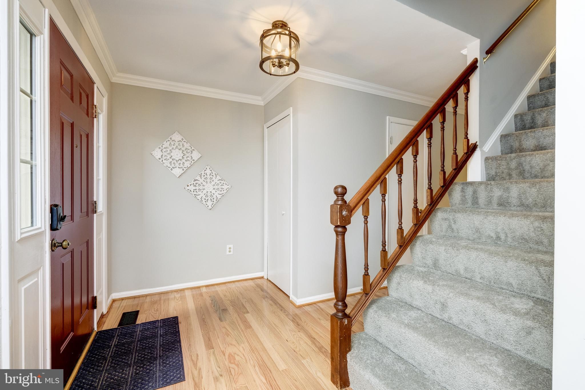 7930 Bubbling Brook Circle Springfield, VA 22153 - Photo 2 of 25