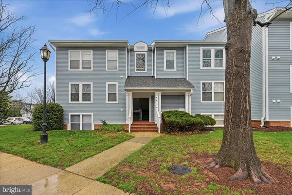 $340,000 | 44114 Natalie Terrace, Unit 202, Ashburn, VA 20147