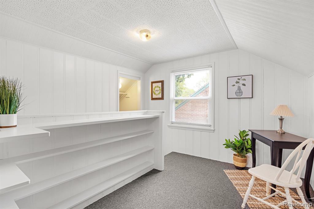 10052 Inkster Road Redford, MI 48239 - Photo 21 of 38